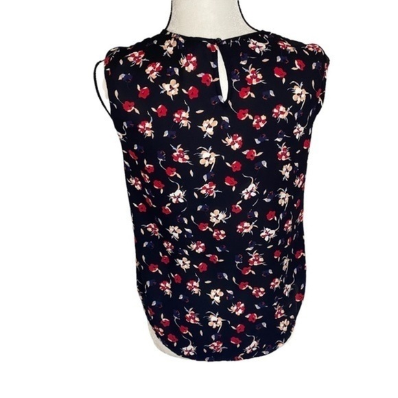 Black and red floral tank top candies size small - Picture 10 of 12